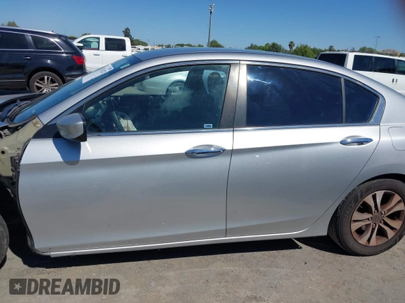 2013 Honda Accord LX z VIN 1HGCR2F38DA006341, wystawiony jako IAAI lot #42304220 z przebiegiem 173 664 mil mil oraz . Historia ofert i sprzedaży dostępna na DreamBid. Obrazek 15.