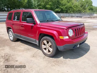 2012 Jeep Patriot Latitude z VIN 1C4NJPFAXCD707065, wystawiony jako IAAI lot #42478561 z przebiegiem 210 521 mil mil oraz . Historia ofert i sprzedaży dostępna na DreamBid. Obrazek 1.