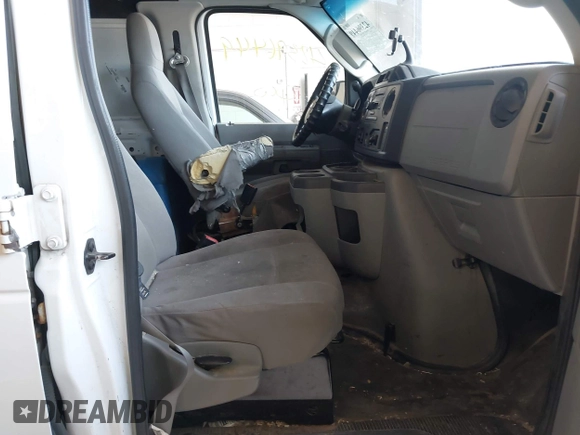 2013 Ford Econoline Cargo Commercial с VIN 1FTSS3EL0DDA86867, выставлен на аукционе IAAI как лот 42396449 с пробегом 336 057 миль миль и . История ставок и продаж доступна на DreamBid. Изображение 5.