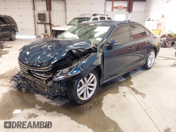 2019 Volkswagen Passat 2.0T Wolfsburg Edition with VIN 1VWLA7A30KC008917, listed as a IAAI auction lot 40791328 with 63,747 mi miles. Bid and sale history available at carsss.com. Image 18.