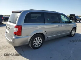 2015 Chrysler Town & Country LX with VIN 2C4RC1AG2FR677596, listed as a Copart auction lot 52257765 with 193,937 mi miles and Salvage Title. Bid and sale history available at carsss.com. Image 3.