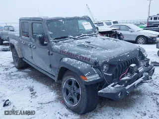 2020 Jeep Gladiator Rubicon with VIN 1C6JJTBG3LL146075, listed as a IAAI auction lot 41048823 with 130,318 mi miles. Bid and sale history available at carsss.com. Image 1.