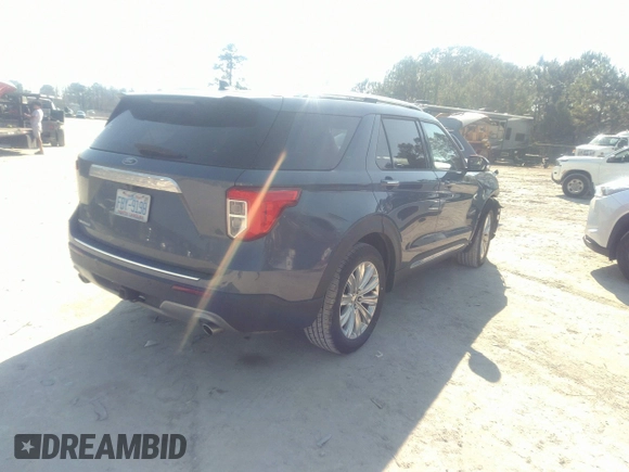 2021 Ford Explorer Limited with VIN 1FMSK7FH1MGB28233, listed as a IAAI auction lot 41645930 with 51,329 mi miles. Bid and sale history available at carsss.com. Image 4.