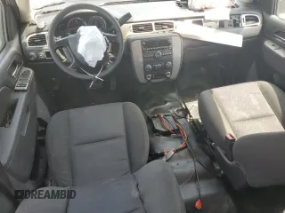 2013 Chevrolet Tahoe Commercial с VIN 1GNLC2E09DR343942, выставлен на аукционе Copart как лот 58831425 с пробегом 146 328 миль миль и Списание • Salvage title. История ставок и продаж доступна на DreamBid. Изображение 8.