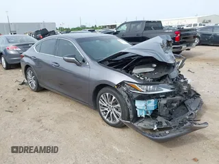2021 Lexus ES 350 with VIN 58ADZ1B12MU089978, listed as a IAAI auction lot 42242030 with 64,305 mi miles and . Bid and sale history available at DreamBid. Image 1.