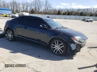 2016 Scion tC z VIN JTKJF5C7XGJ018639, wystawiony jako Copart lot #47965635 z przebiegiem 134 895 mil mil oraz Tytuł czysty. Historia ofert i sprzedaży dostępna na DreamBid. Obrazek 4.