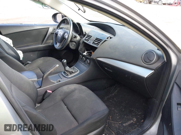2013 Mazda 3 i Touring with VIN JM1BL1LP2D1756136, listed as a IAAI auction lot 41766011 with 147,523 mi miles and . Bid and sale history available at carsss.com. Image 5.