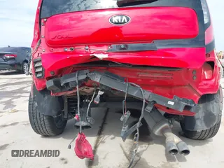 2018 Kia Soul ! with VIN KNDJX3AA8J7533909, listed as a IAAI auction lot 41677594 with 77,486 mi miles. Bid and sale history available at carsss.com. Image 13.