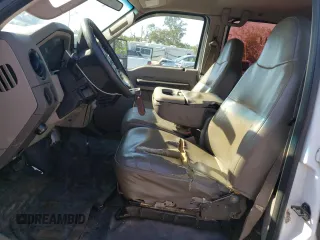 2008 Ford F-350 with VIN 1FTWW30R38EE04692, listed as a Copart auction lot 74524934 with 350,141 mi miles and Salvage title. Bid and sale history available at DreamBid. Image 7.