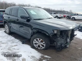 2022 Jeep Grand Cherokee Limited z VIN 1C4RJHBG1N8531617, wystawiony jako IAAI lot #41304699 z przebiegiem 49 816 mil mil oraz . Historia ofert i sprzedaży dostępna na DreamBid. Obrazek 1.