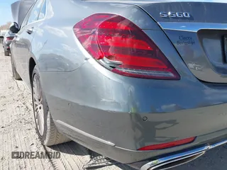 2018 Mercedes-Benz S 560 with VIN WDDUG8GB1JA399733, listed as a IAAI auction lot 40698553 with 82,838 mi miles and . Bid and sale history available at carsss.com. Image 6.