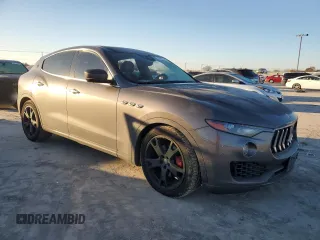 2019 Maserati Levante z VIN ZN661XUA3KX313720, wystawiony jako Copart lot #80983524 z przebiegiem 55 524 mil mil oraz Szkoda całkowita • Salvage title. Historia ofert i sprzedaży dostępna na DreamBid. Obrazek 4.