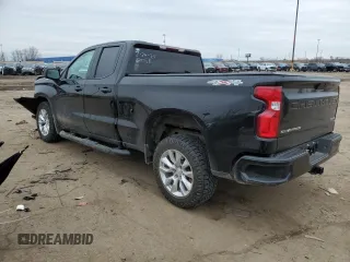 2019 Chevrolet Silverado 1500 Custom with VIN 1GCRYBEH3KZ370058, listed as a Copart auction lot 47594675 with 33,766 mi miles and Clean Title. Bid and sale history available at DreamBid. Image 2.