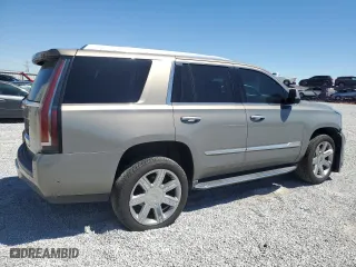 2018 Cadillac Escalade Luxury with VIN 1GYS4BKJ5JR336667, listed as a Copart auction lot 68766064 with 56,277 mi miles and Salvage Title. Bid and sale history available at carsss.com. Image 3.