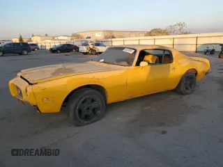 1973 Pontiac Firebird z VIN 2S87M3N110405, wystawiony jako Copart lot #84326504 z przebiegiem 22 334 mil mil oraz Szkoda całkowita • Salvage title. Historia ofert i sprzedaży dostępna na DreamBid. Obrazek 1.