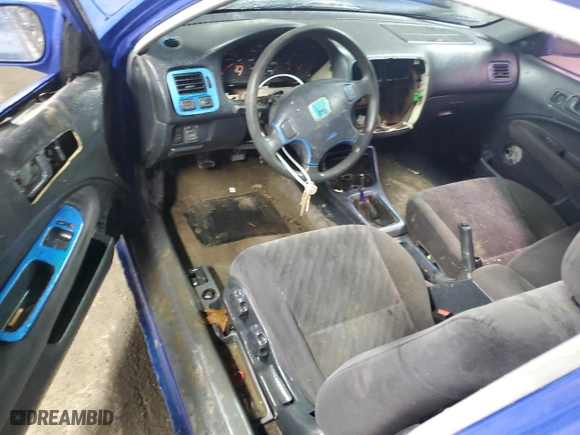 1998 Honda Civic EX with VIN 1HGEJ8141WL091422, listed as a Copart auction lot 44968345 with 179,474 mi miles and Clean Title. Bid and sale history available at carsss.com. Image 8.