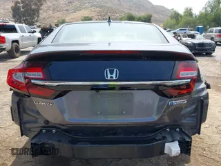 2018 Honda Clarity with VIN JHMZC5F12JC013732, listed as a IAAI auction lot 42157758 with 162,470 mi miles. Bid and sale history available at carsss.com. Image 17.
