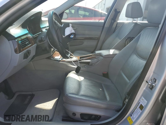 2007 BMW 3 Series 328i with VIN WBAVA33597KX82600, listed as a Copart auction lot 51384475 with 81,597 mi miles and Non Repairable. Bid and sale history available at carsss.com. Image 7.