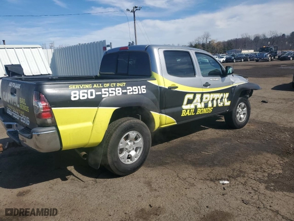 2015 Toyota Tacoma with VIN 3TMLU4EN4FM207364, listed as a Copart auction lot 49529025 with NaN miles and Salvage Title. Bid and sale history available at carsss.com. Image 3.