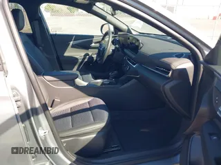 2025 Buick Envista Preferred with VIN KL47LAEP0SB053851, listed as a IAAI auction lot 41670756 with 3,359 mi miles and . Bid and sale history available at DreamBid. Image 5.