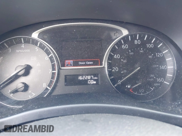2014 Nissan Pathfinder Platinum with VIN 5N1AR2MN4EC703503, listed as a IAAI auction lot 41544972 with 162,287 mi miles and . Bid and sale history available at DreamBid. Image 7.