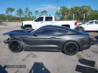2017 Ford Mustang EcoBoost z VIN 1FA6P8TH5H5287023, wystawiony jako IAAI lot #42600833 z przebiegiem 103 685 mil mil oraz . Historia ofert i sprzedaży dostępna na DreamBid. Obrazek 15.