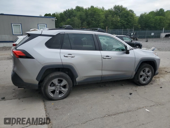2022 Toyota RAV4 Hybrid XLE z VIN 4T3RWRFVXNU050291, wystawiony jako Copart lot #59721295 z przebiegiem 83 752 mil mil oraz Szkoda całkowita • Salvage title. Historia ofert i sprzedaży dostępna na DreamBid. Obrazek 3.