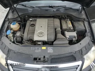 2008 Volkswagen Passat Turbo z VIN WVWJK73C58P031048, wystawiony jako Copart lot #72563814 z przebiegiem 175 435 mil mil oraz Szkoda całkowita • Salvage title. Historia ofert i sprzedaży dostępna na DreamBid. Obrazek 13.