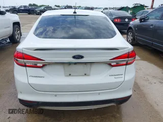 2017 Ford Fusion Titanium с VIN 3FA6P0K9XHR146909, выставлен на аукционе IAAI как лот 42588301 с пробегом 217 885 миль миль и . История ставок и продаж доступна на DreamBid. Изображение 16.