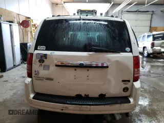 2008 Chrysler Town & Country LX with VIN 2A8HR44H18R617630, listed as a Copart auction lot 84157834 with 256,985 mi miles and Clean Title. Bid and sale history available at carsss.com. Image 6.