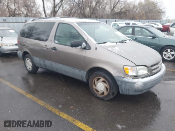 1999 Toyota Sienna LE with VIN 4T3ZF13C9XU164032, listed as a IAAI auction lot 41916673 with 296,628 mi miles and . Bid and sale history available at DreamBid. Image 1.