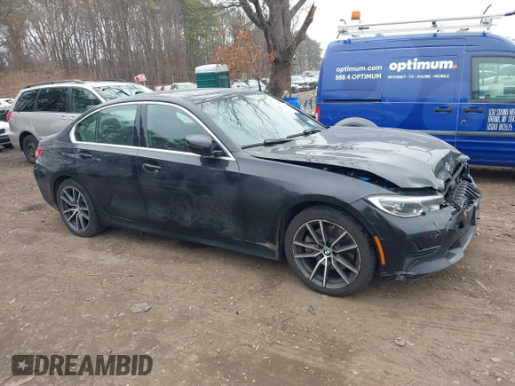 2021 BMW 3 Series 330i xDrive with VIN 3MW5R7J0XM8B71673, listed as a IAAI auction lot 41829475 with 90,276 mi miles. Bid and sale history available at carsss.com. Image 13.