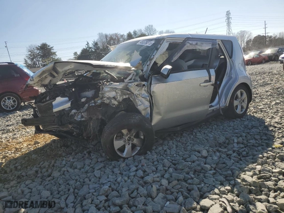 2017 Kia Soul with VIN KNDJN2A2XH7445740, listed as a Copart auction lot 46579205 with 100,862 mi miles and Salvage Title. Bid and sale history available at carsss.com. Image 1.