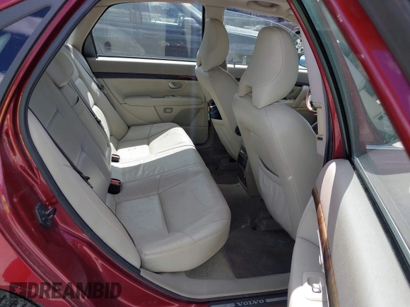 2006 Volvo S80 with VIN YV1TS592461426117, listed as a IAAI auction lot 42330241 with 149,690 mi miles and . Bid and sale history available at DreamBid. Image 8.