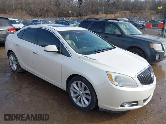 2012 Buick Verano Convenience Group with VIN 1G4PR5SK6C4198804, listed as a IAAI auction lot 41652597 with 178,304 mi miles and . Bid and sale history available at carsss.com. Image 1.