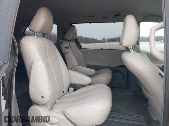2012 Toyota Sienna LE AAS with VIN 5TDKK3DC0CS192952, listed as a IAAI auction lot 41694554 with 179,277 mi miles. Bid and sale history available at carsss.com. Image 8.