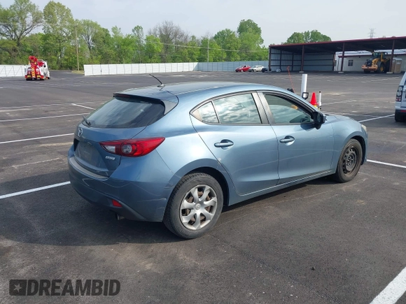 2014 Mazda 3 i Sport with VIN JM1BM1K70E1204263, listed as a IAAI auction lot 42068205 with 153,139 mi miles and . Bid and sale history available at carsss.com. Image 4.