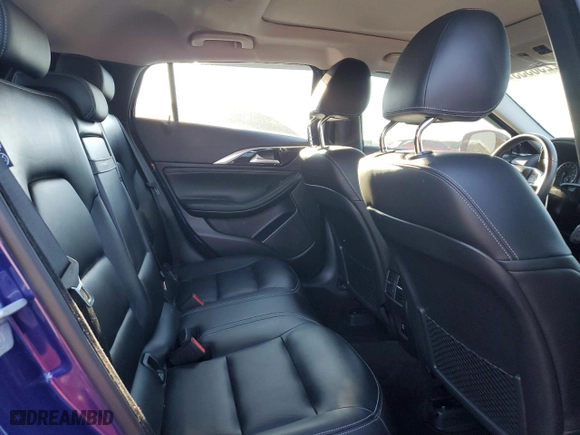 2018 Infiniti QX30 ESSENTIAL with VIN SJKCH5CP8JA043585, listed as a Copart auction lot 72258333 with 66,847 mi miles. Bid and sale history available at carsss.com. Image 10.