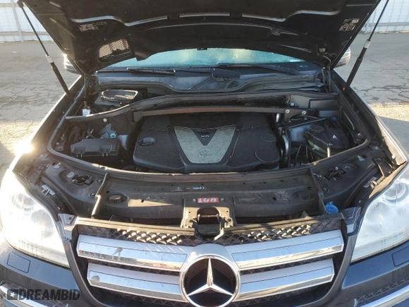 2011 Mercedes-Benz GL-Class GL 350 BlueTEC with VIN 4JGBF2FE3BA735439, listed as a Copart auction lot 88065605 with 146,274 mi miles and Salvage Title. Bid and sale history available at carsss.com. Image 12.