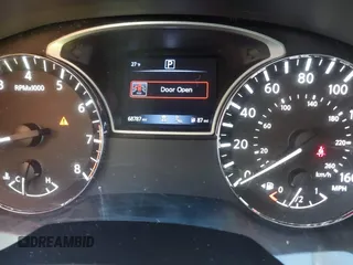 2018 Nissan Pathfinder SL with VIN 5N1DR2MN5JC611324, listed as a IAAI auction lot 41444355 with 68,787 mi miles. Bid and sale history available at carsss.com. Image 7.