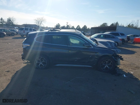 2018 BMW X1 xDrive28i with VIN WBXHT3C37J5K23855, listed as a IAAI auction lot 41442191 with 1 mi miles. Bid and sale history available at carsss.com. Image 14.