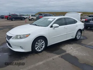 2014 Lexus ES 300h with VIN JTHBW1GG5E2064531, listed as a IAAI auction lot 42119900 with 210,354 mi miles and . Bid and sale history available at DreamBid. Image 2.