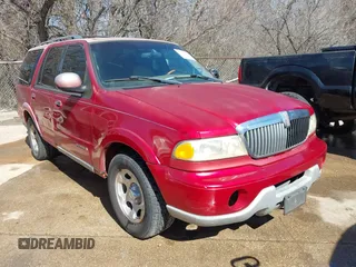 2000 Lincoln Navigator z VIN 5LMEU27A0YLJ37849, wystawiony jako IAAI lot #41659280 z przebiegiem 137 627 mil mil oraz . Historia ofert i sprzedaży dostępna na DreamBid. Obrazek 1.