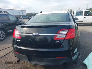 2013 Ford Police Interceptor z VIN 1FAHP2M87DG126837, wystawiony jako IAAI lot #40013829 z przebiegiem 283 903 mil mil oraz . Historia ofert i sprzedaży dostępna na DreamBid. Obrazek 16.