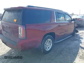 2019 GMC Yukon XL SLT with VIN 1GKS2GKC9KR341807, listed as a IAAI auction lot 41658848 with 68,204 mi miles. Bid and sale history available at carsss.com. Image 4.