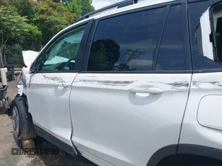 2023 Honda Passport TrailSport с VIN 5FNYF8H62PB043341, выставлен на аукционе IAAI как лот 42410337 с пробегом 20 695 миль миль и . История ставок и продаж доступна на DreamBid. Изображение 14.