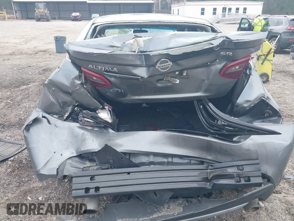 2018 Nissan Altima SV with VIN 1N4AL3AP7JC109649, listed as a IAAI auction lot 41803257 with 111,181 mi miles and . Bid and sale history available at DreamBid. Image 6.