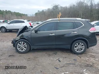 2015 Nissan Rogue SV with VIN KNMAT2MT2FP544690, listed as a IAAI auction lot 41554644 with 204,831 mi miles and . Bid and sale history available at carsss.com. Image 15.