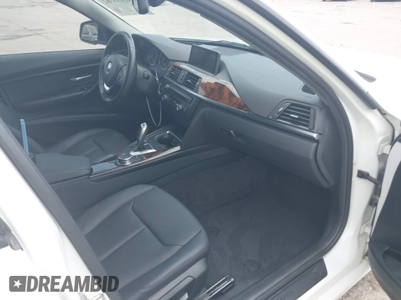2015 BMW 3 Series 328i with VIN WBA3A5G52FNS85298, listed as a IAAI auction lot 42635782 with 94,750 mi miles and . Bid and sale history available at DreamBid. Image 5.