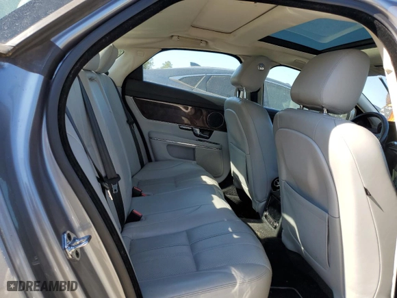 2011 Jaguar XJ with VIN SAJWA1CB5BLV08798, listed as a Copart auction lot 83217574 with NaN miles and Clean Title. Bid and sale history available at carsss.com. Image 11.